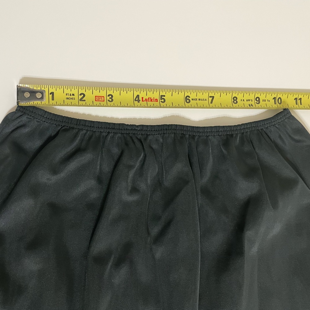 Vintage 70s Pembroke Black Lace Trim Half Slip Size Small - Picture 9 of 12